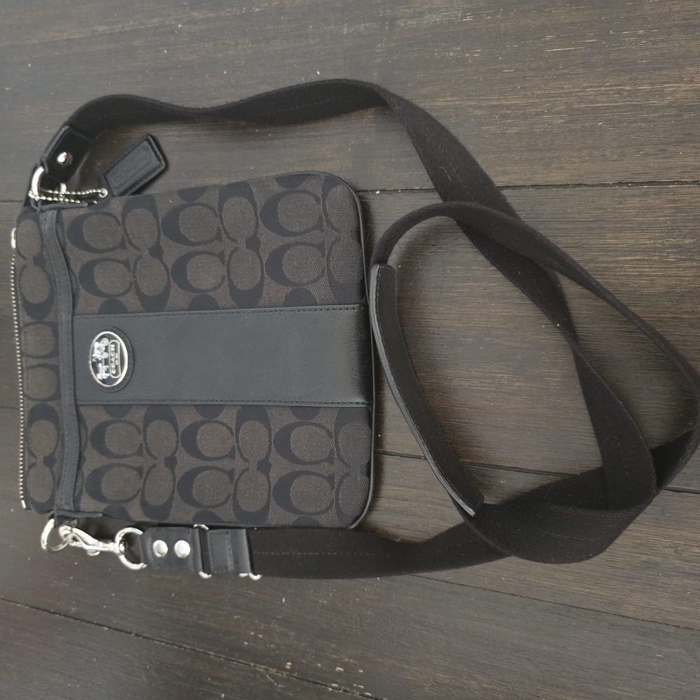 Coach Signature Black and Brown Crossbody - Picture 11 of 11